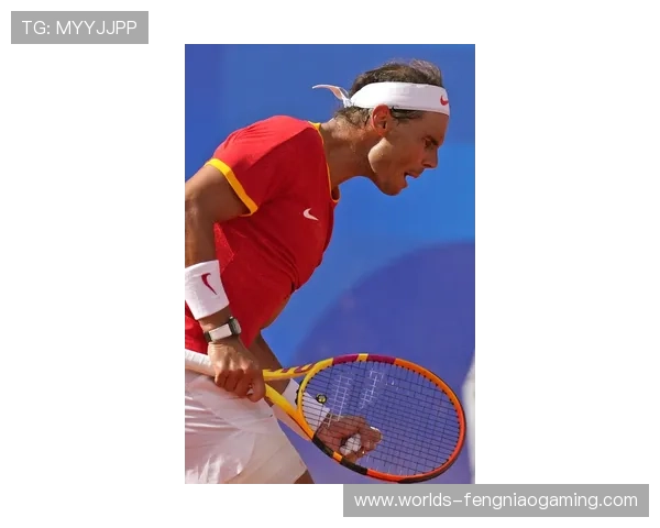 纳达尔与德约赛后拥抱，传奇对决见证网球历史