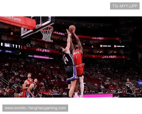 国王客场挑战爵士，季后赛席位争夺白热化